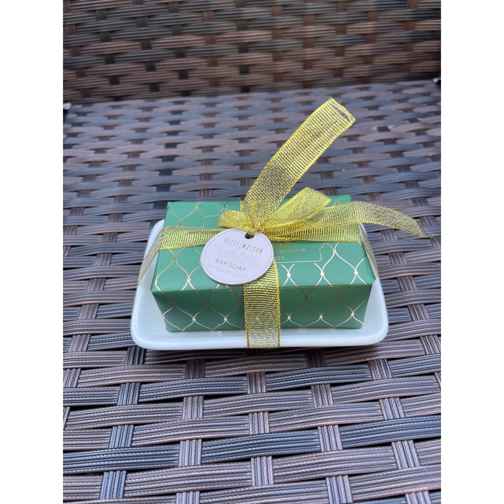 Belle Maison Frosted Pine Bar Soap with Ceramic Soap Dish Gift Set New